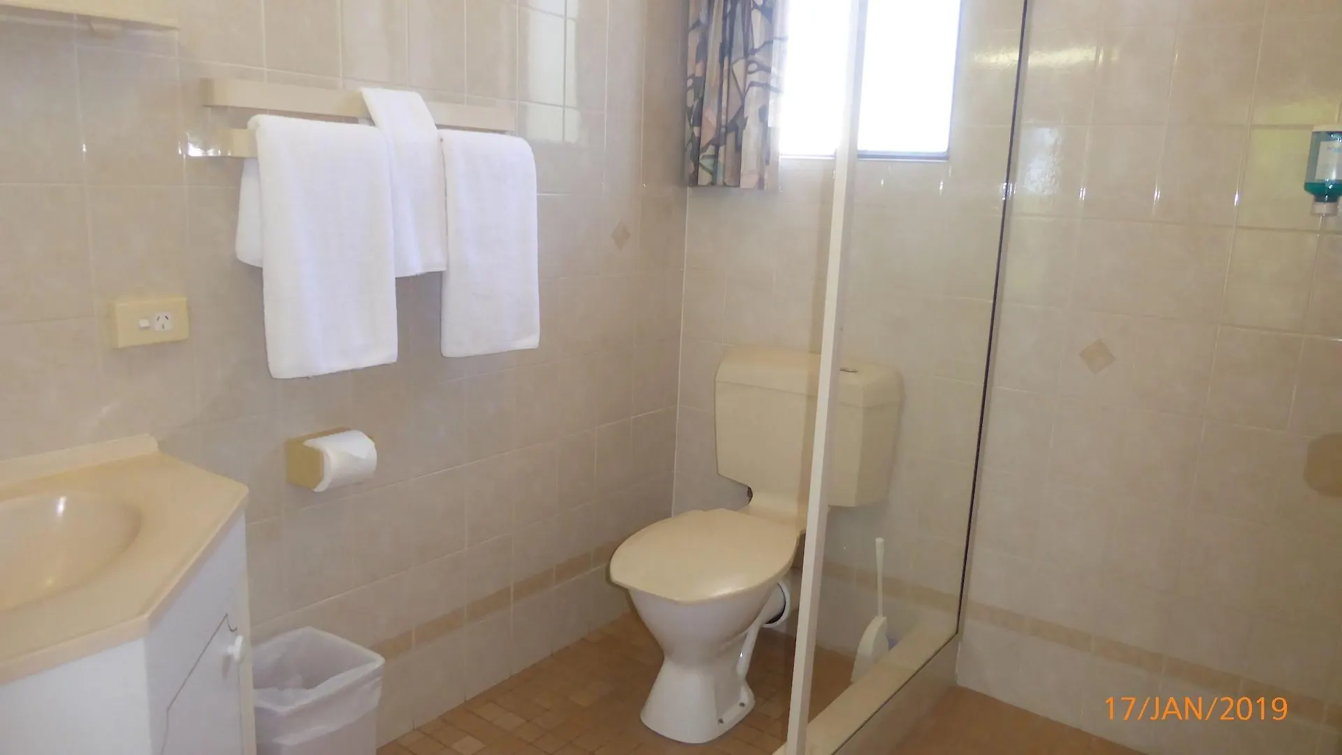 Tower Court Motel - Adults Only Haven Hervey Bay Australia
