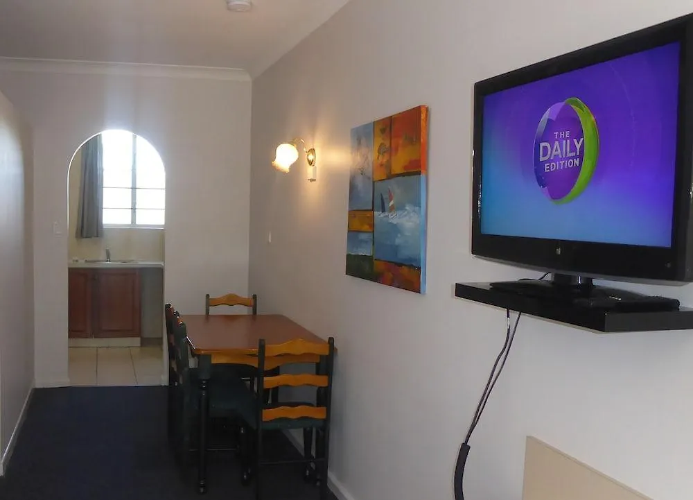 Tower Court Motel - Adults Only Haven Hervey Bay