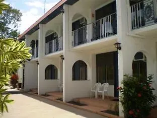 Tower Court Motel - Adults Only Haven Hervey Bay